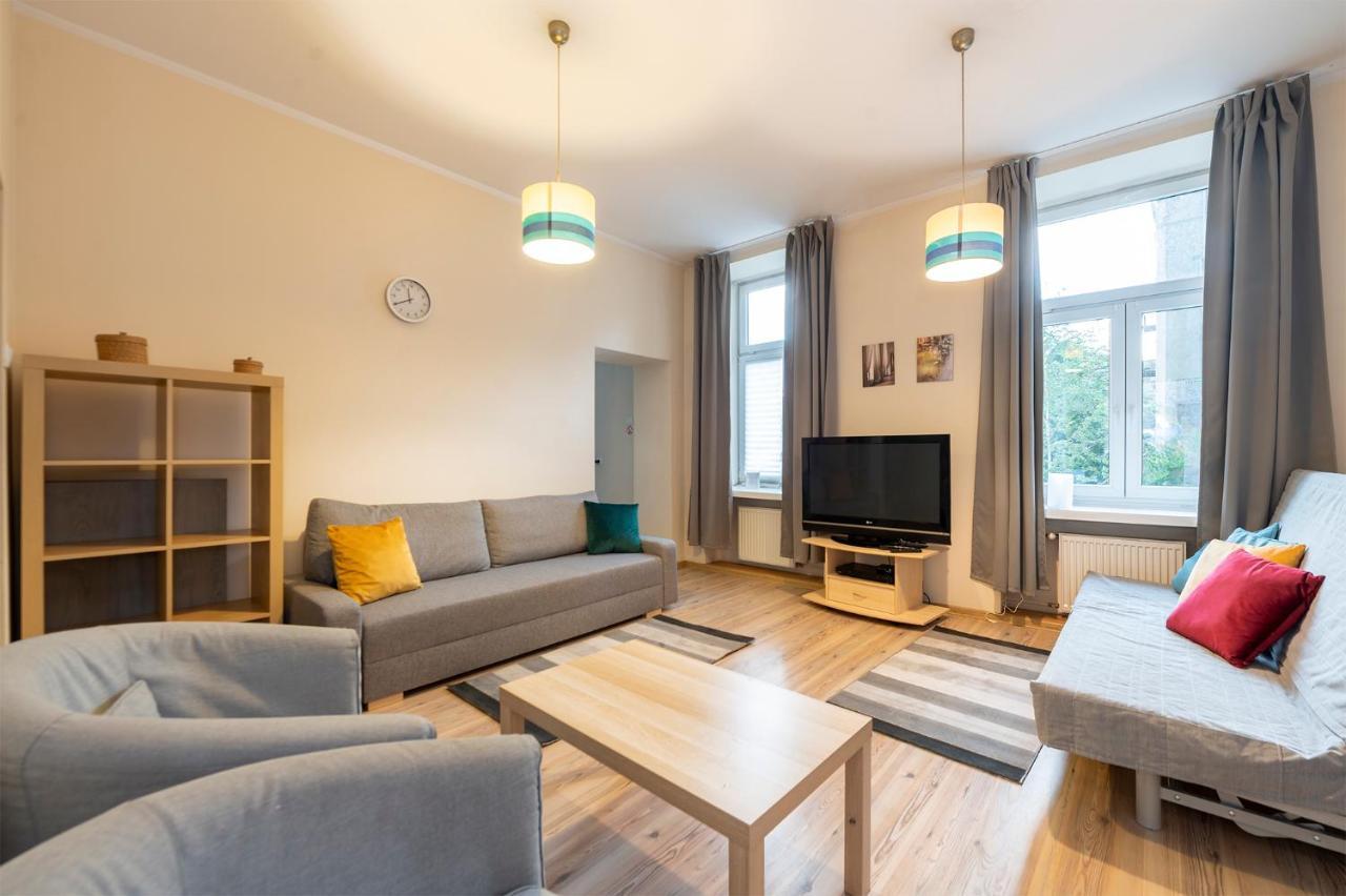 Essence Of Lodz-145M!Central-Secured-Comfy18Ppl!&Freeparking Экстерьер фото
