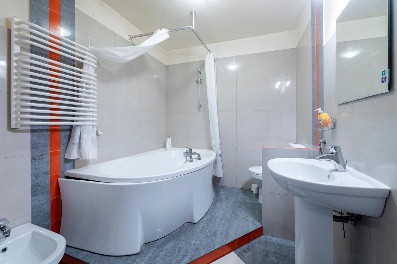 Essence Of Lodz-145M!Central-Secured-Comfy18Ppl!&Freeparking Экстерьер фото